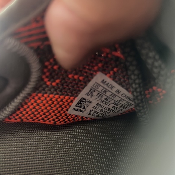 Yeezy 350 V2 Beluga Reflective - Picture 4 of 5